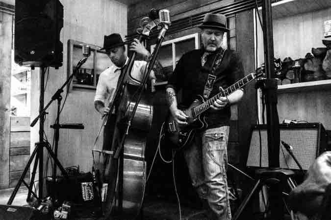 Beer Kats Duo